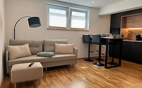 1,5-Zimmer, Top Ausgestattet, 4 Pers, Souterrain